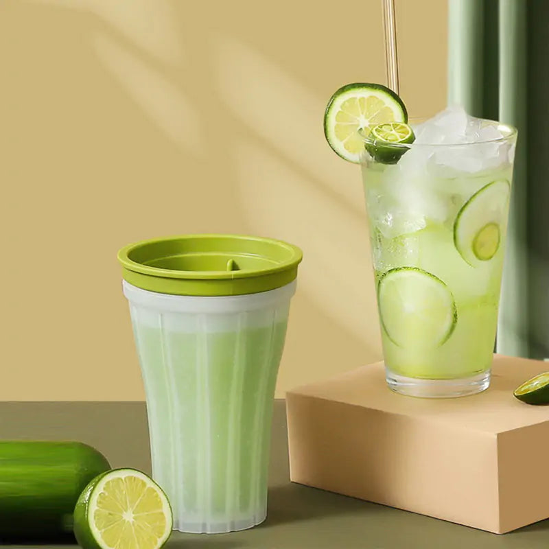 Schnellgefrorener Smoothies Slushy Cup