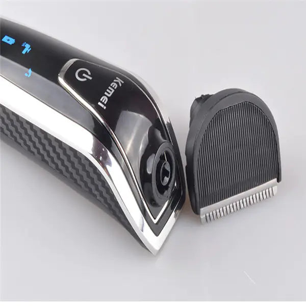 4-Blade Rechargeable Men's Shaver and Grooming Set