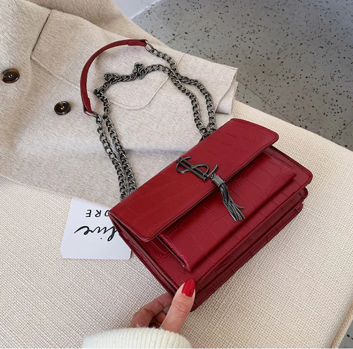 Fashionable Crocodile Pattern Tassel Women's Crossbody Bag