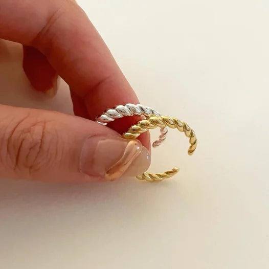 Vintage 925 Sterling Silver Knotted Design Ring