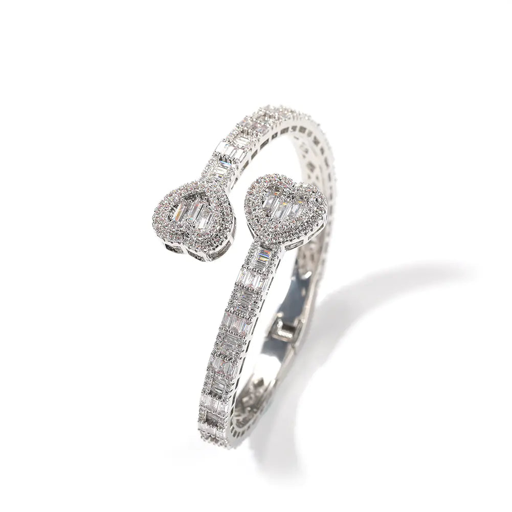 Geometric Diamond Love Spring Buckle Bracelet