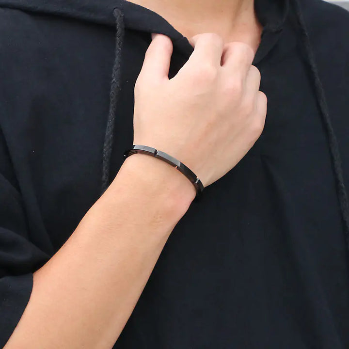 Fashionable Stainless Steel Couple Bracelet for All Occasions