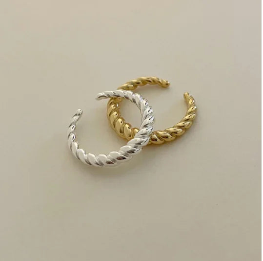 Vintage 925 Sterling Silver Knotted Design Ring
