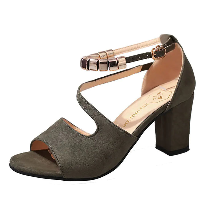 Modische Damen Sandalen mit dickem Mittelabsatz und Schnalle